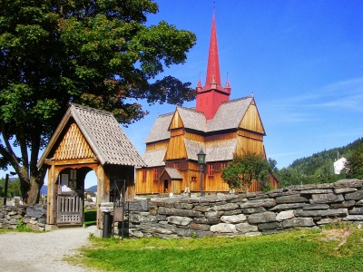 RINGEBU - Chiesa in legno