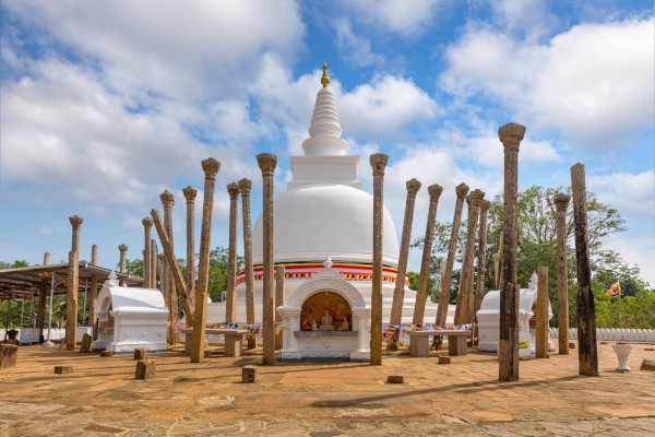 ANURADHAPURA - Lankaramaya